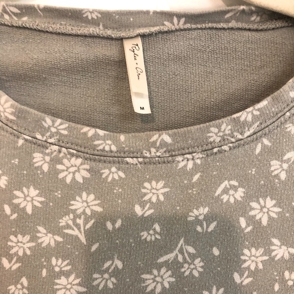 Rylee +Cru mama dress - Picture 2 of 4